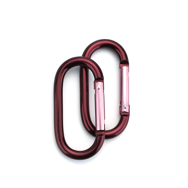 Speziell geformter Karabiner vom Landebahntyp