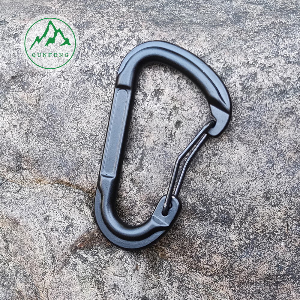 D-förmige gebogene Stangendrahtschnalle im Freien Aluminium Carabiner Travel Rucksack Schnalle Spezialform